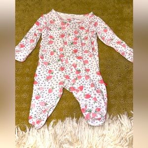 Magnetic Me Newborn Footie